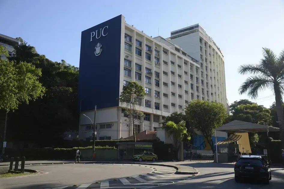 Curso de Graduação em IA: PUC-Rio Inova na Educação